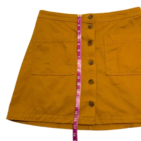Old Navy mini button front skirt, mustard brown, Size 8 - Picture 6 of 7